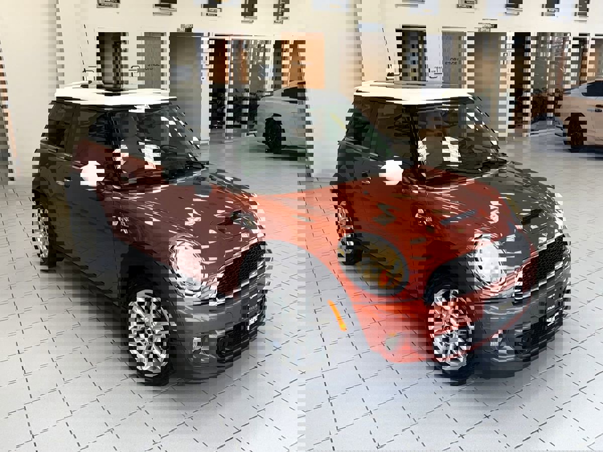 Used 2011 MINI Cooper S image 48