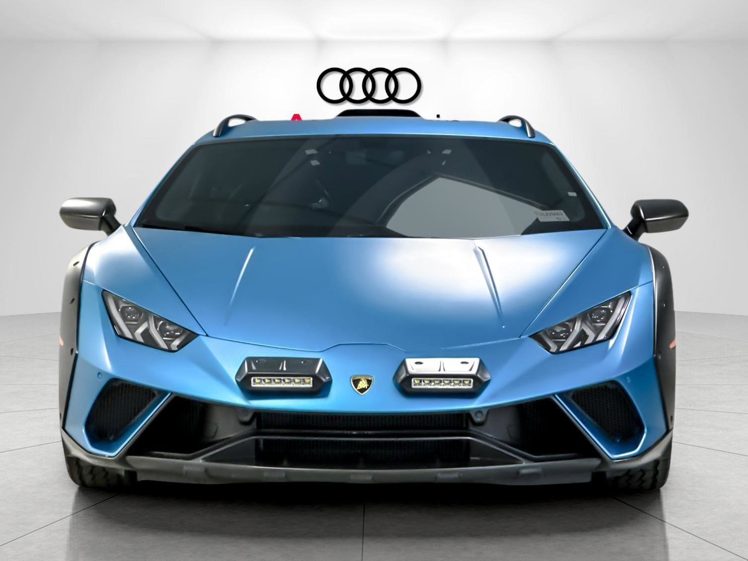 Used 2024 Lamborghini Huracan Sterrato image 10