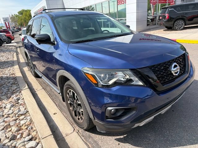 Used 2020 Nissan Pathfinder SL AWD/4WD image 1