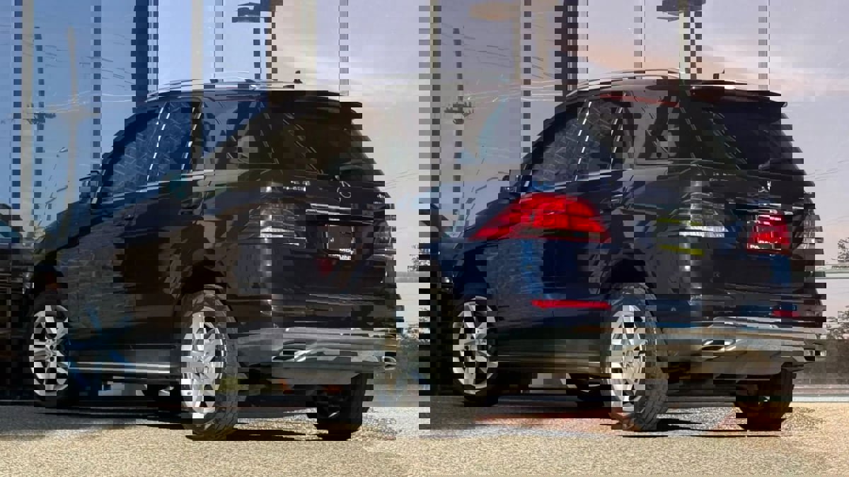 Used 2017 Mercedes-Benz GLE 350 4MATIC image 8