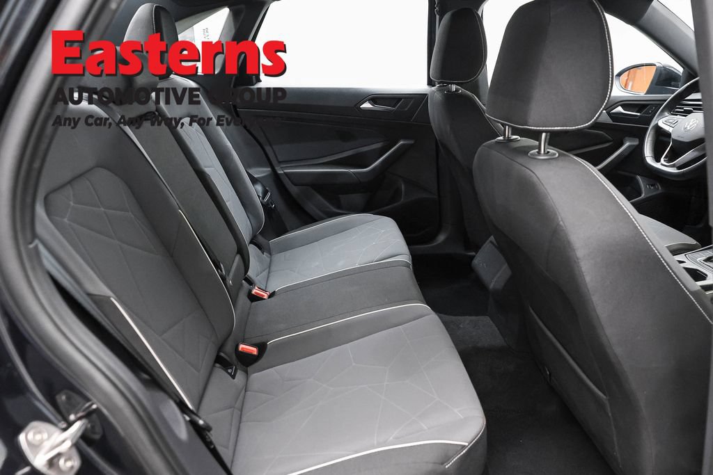 Used 2025 Volkswagen Jetta Sport FWD image 23