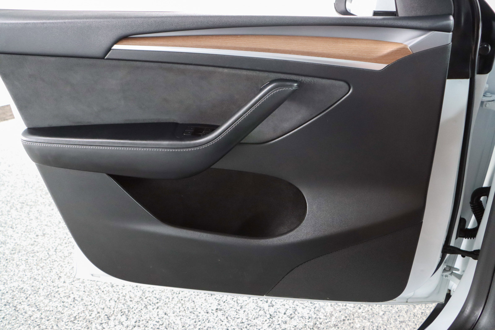 Used 2023 Tesla Model Y Performance image 21