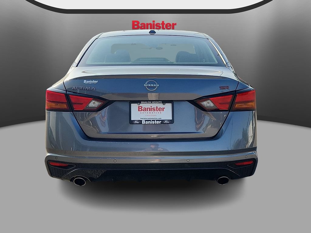 Used 2024 Nissan Altima 2.5 SR FWD image 5
