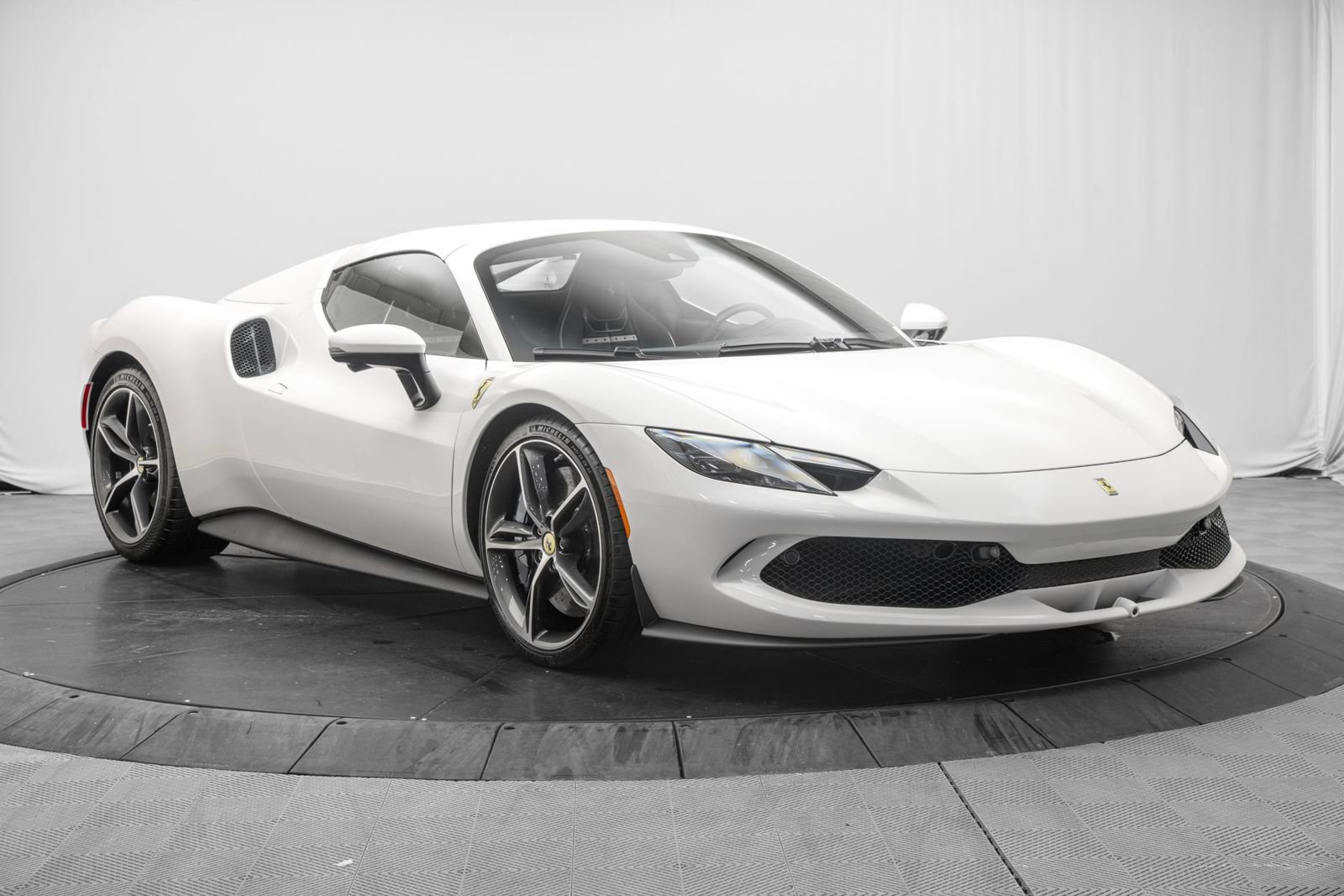Used 2026 Ferrari 296 GTS RWD image 9