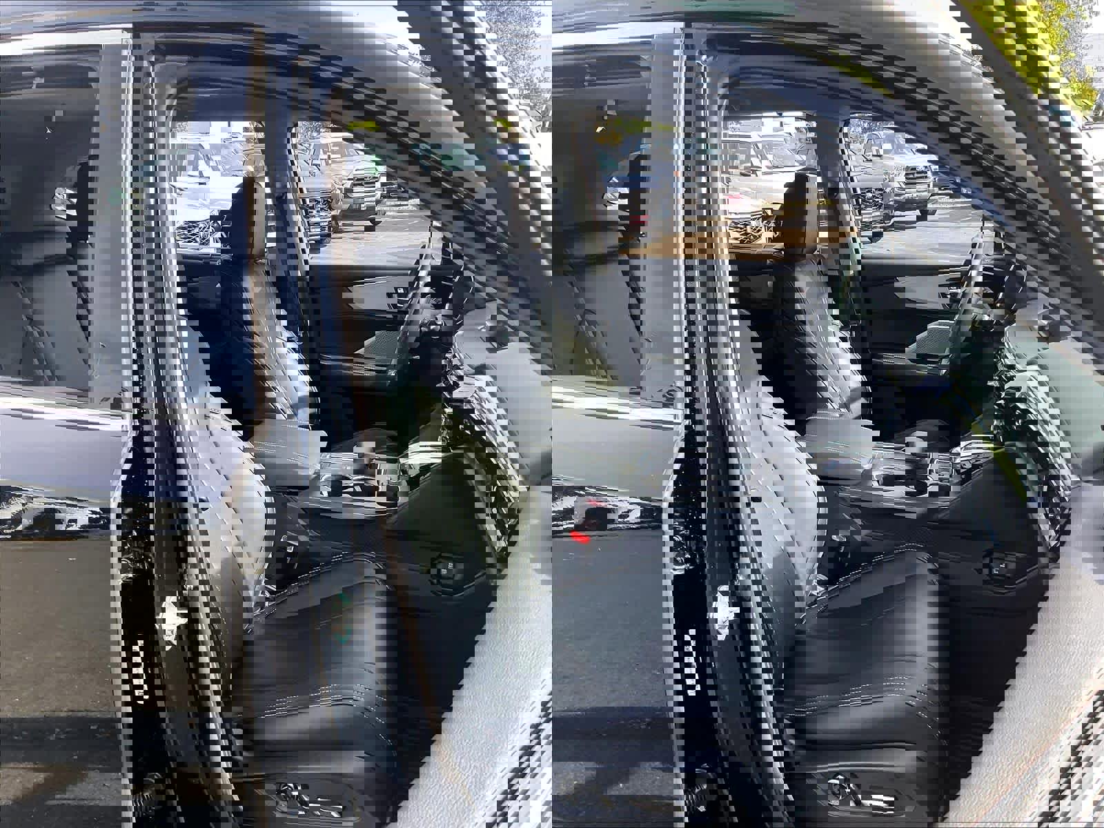 Used 2023 Acura MDX SH-AWD w/ Technology Package image 9