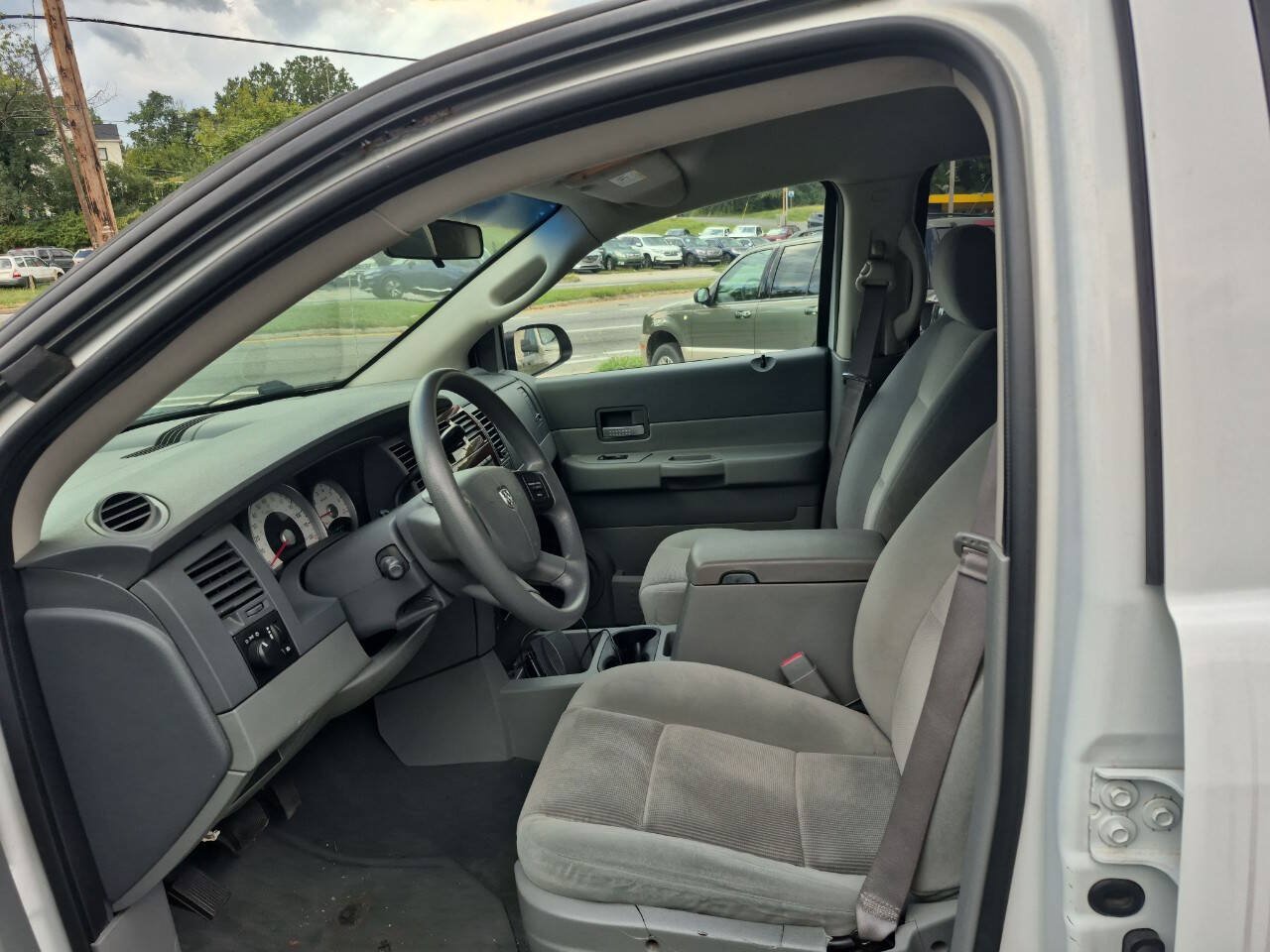 Used 2006 Dodge Durango SLT AWD/4WD image 5