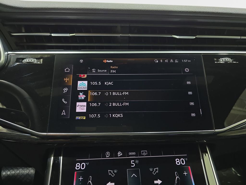 Certified 2025 Audi Q7 2.0T Premium w/ Convenience Plus Package image 21
