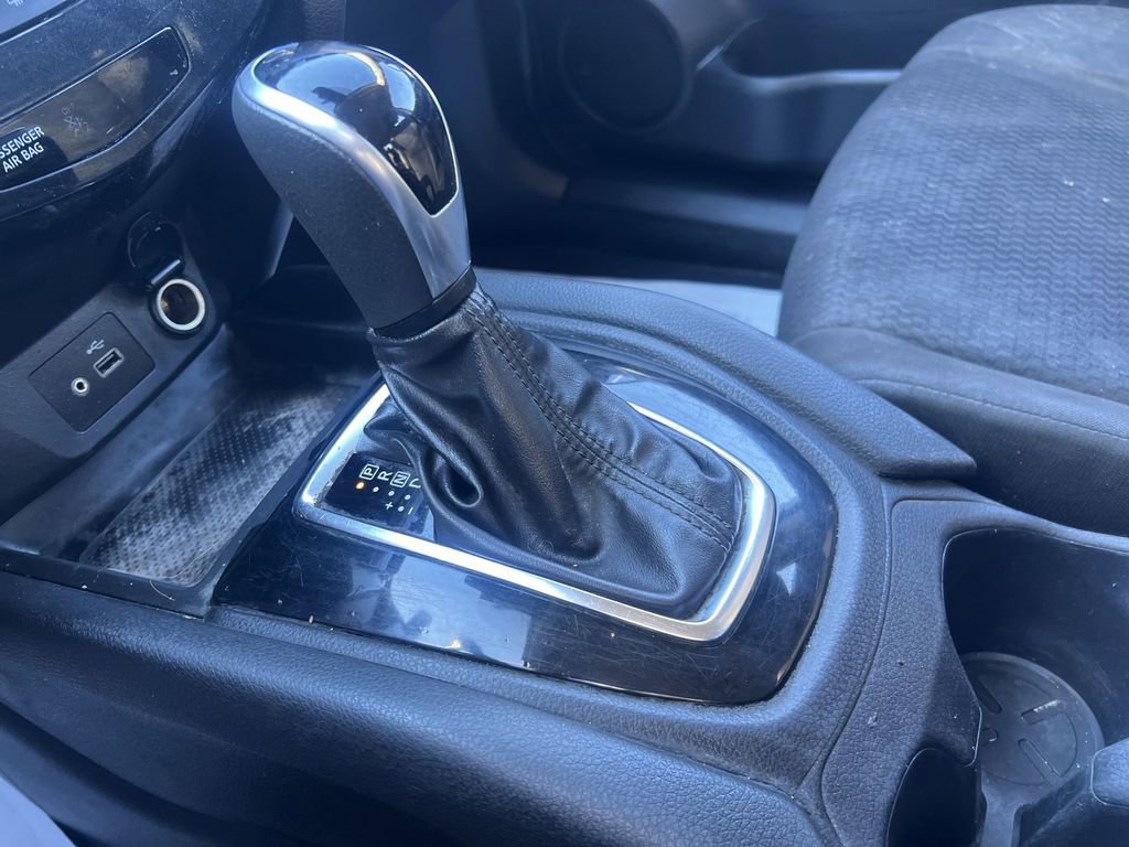 Used 2020 Nissan Rogue Sport S w/ Appearance Package image 16