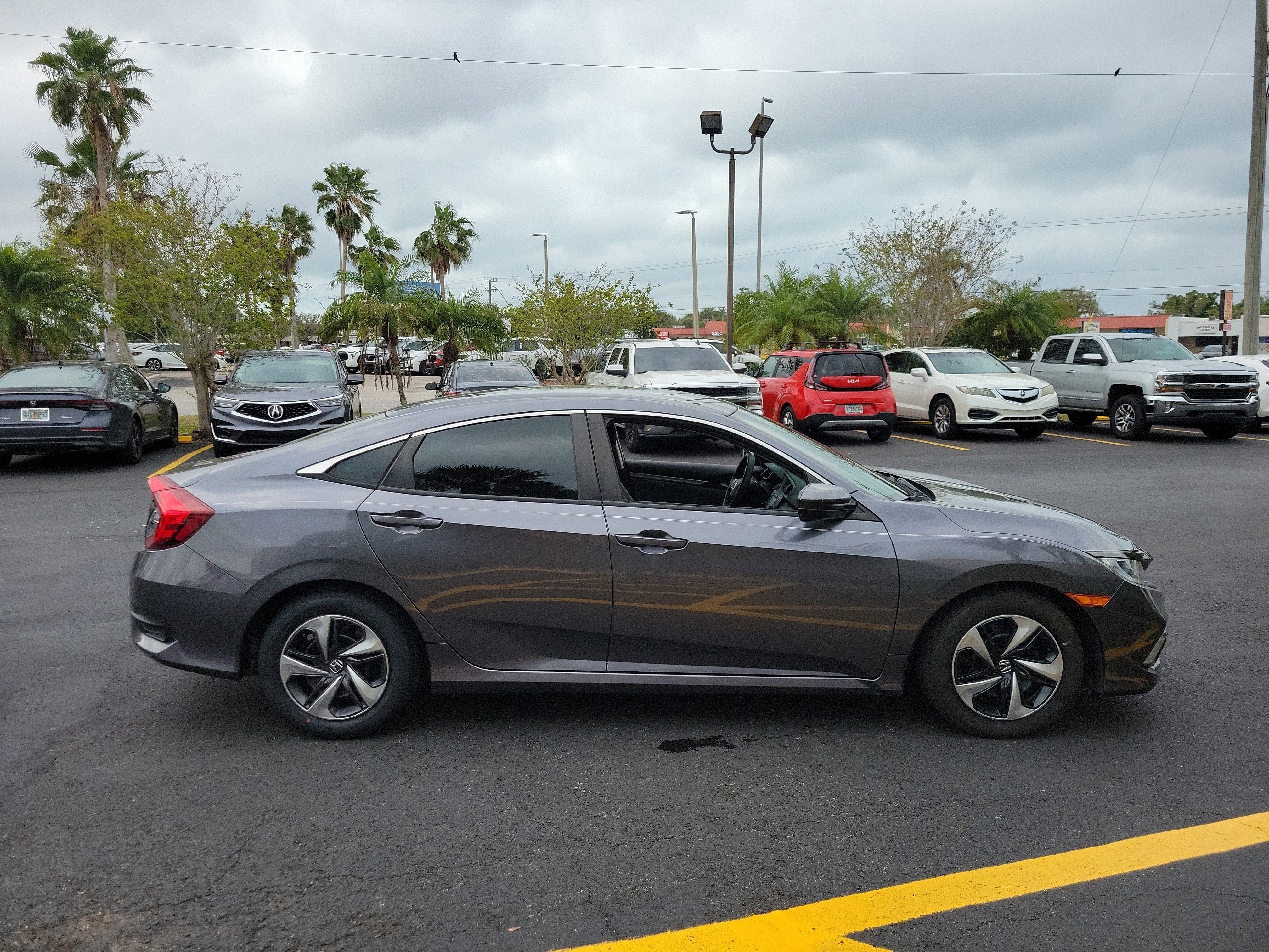 Used 2021 Honda Civic LX image 5