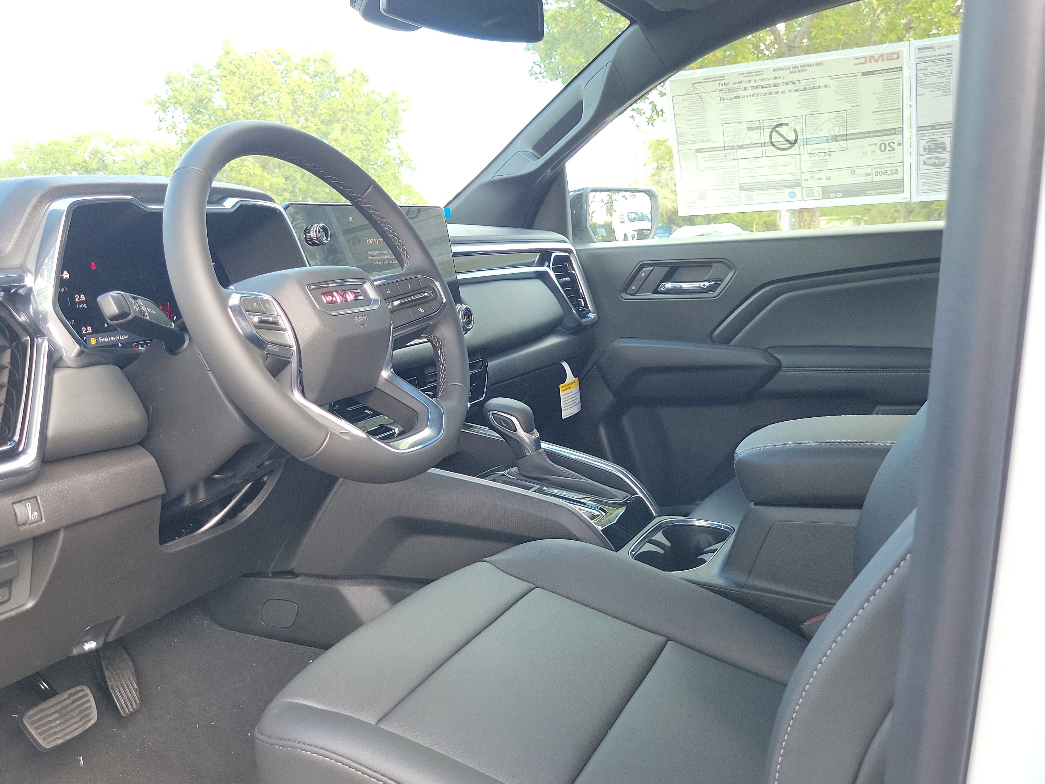 New 2026 GMC Canyon Elevation w/ Convenience Package image 7