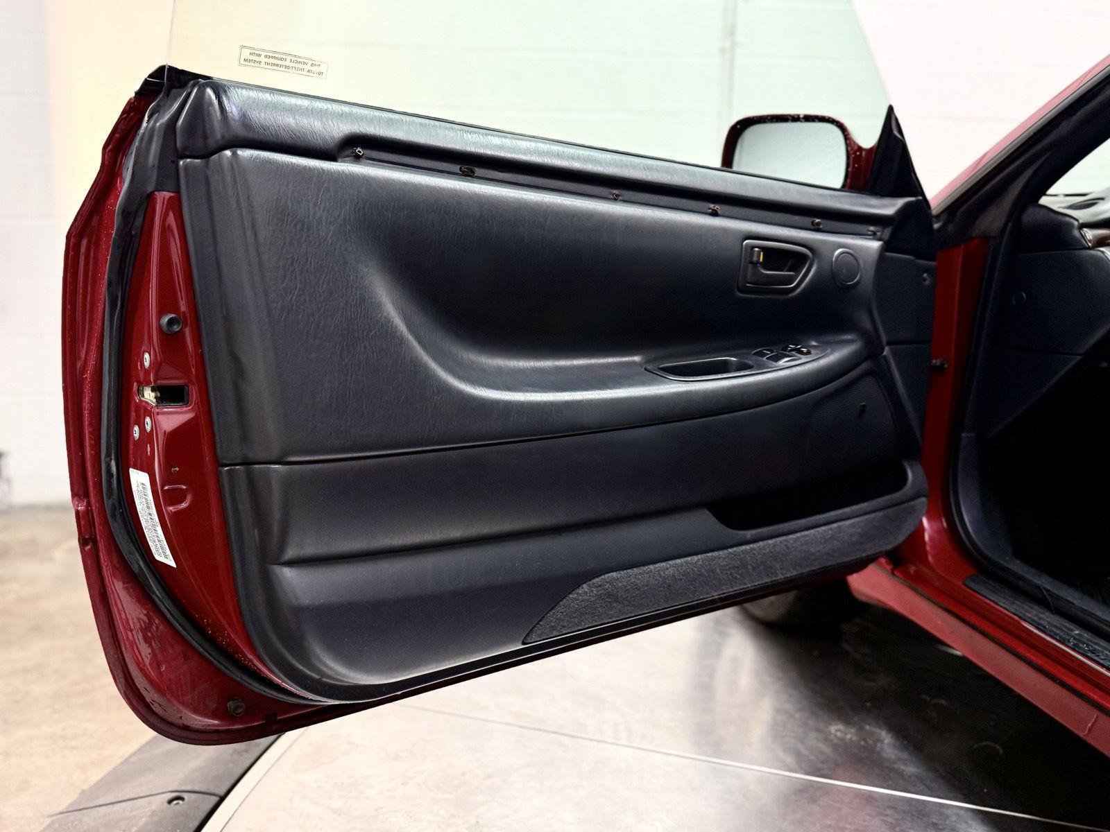 Used 2001 Toyota Solara SLE image 12