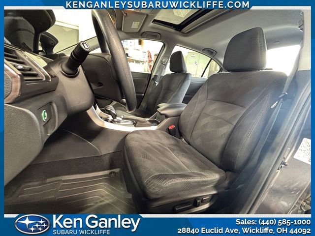 Used 2017 Honda Accord EX image 20