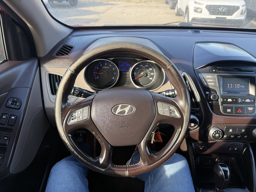 Used 2015 Hyundai Tucson SE image 19