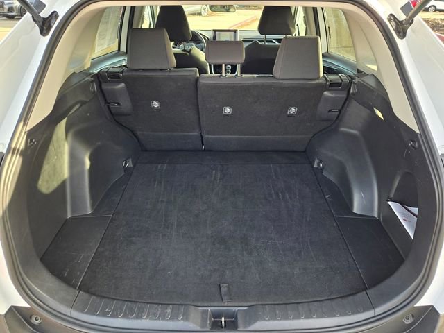 Used 2024 Toyota RAV4 LE image 27