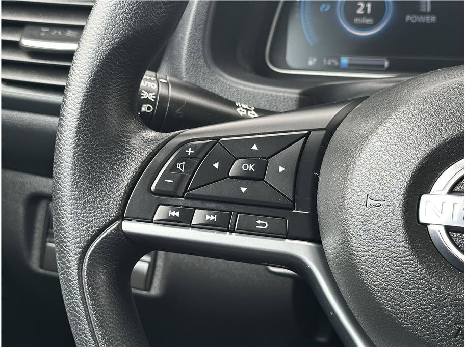 Used 2024 Nissan Leaf S FWD image 21