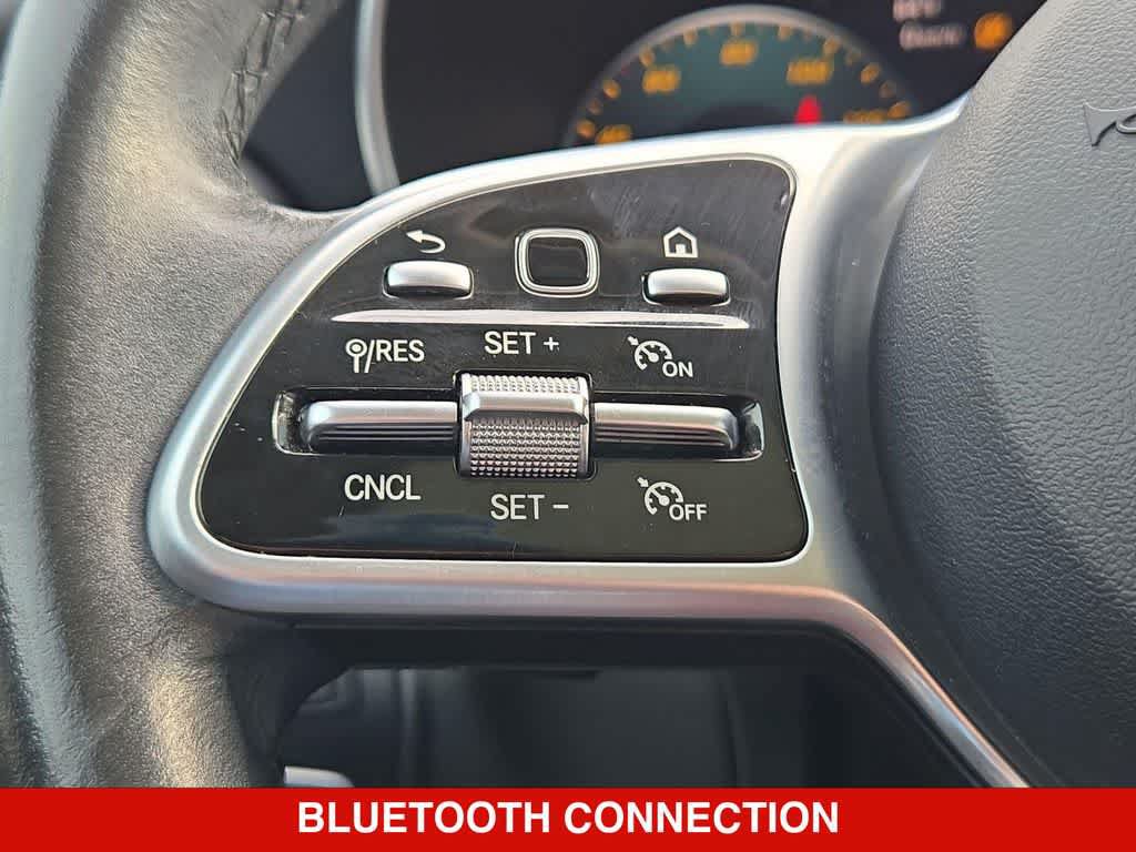 Used 2021 Mercedes-Benz GLC 300 image 23