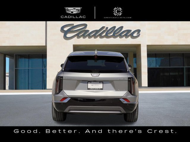 Certified 2025 Cadillac Optiq Luxury 2 AWD/4WD image 6