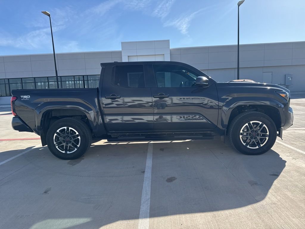 Used 2024 Toyota Tacoma TRD Sport image 6