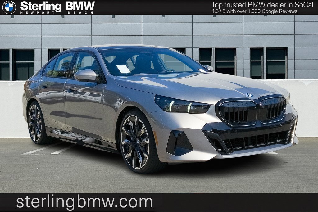 New 2026 BMW 550e xDrive w/ Executive Package