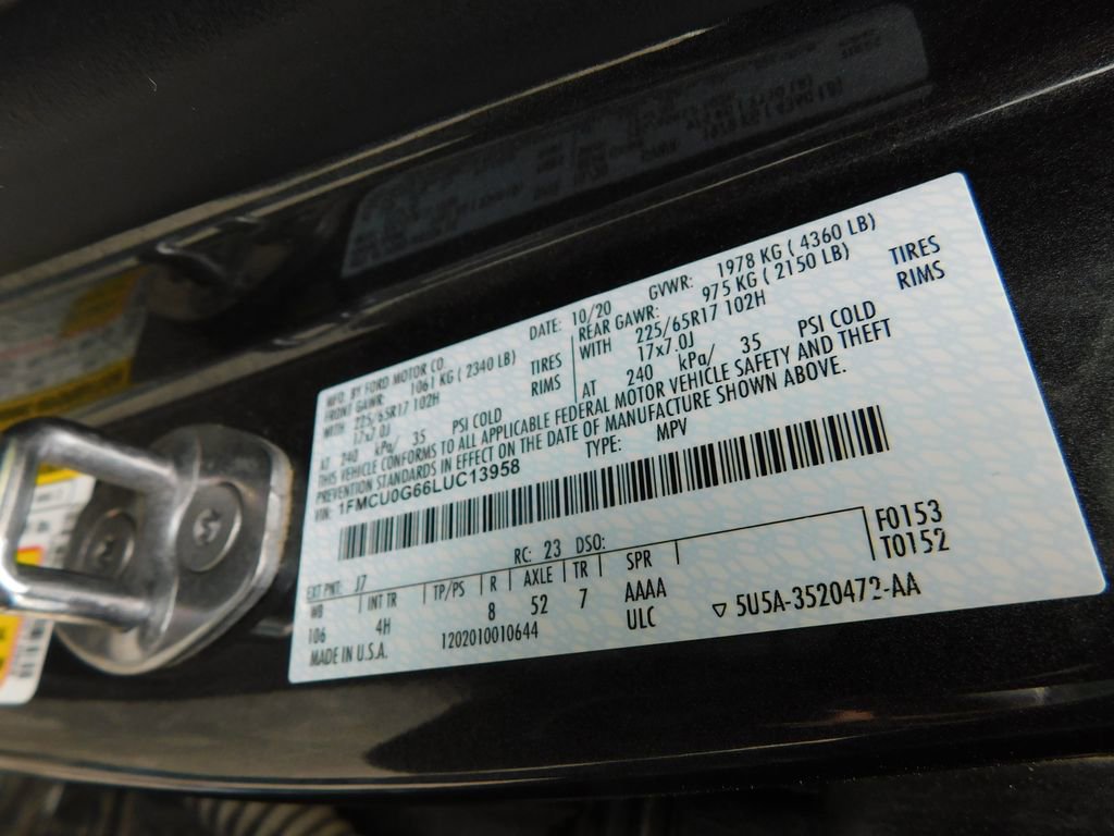 Used 2020 Ford Escape SE image 8