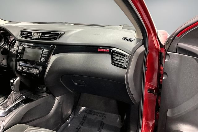 Used 2019 Nissan Rogue Sport SV w/ All-Weather Package AWD/4WD image 24