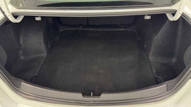 Used 2019 Chevrolet Malibu RS image 30