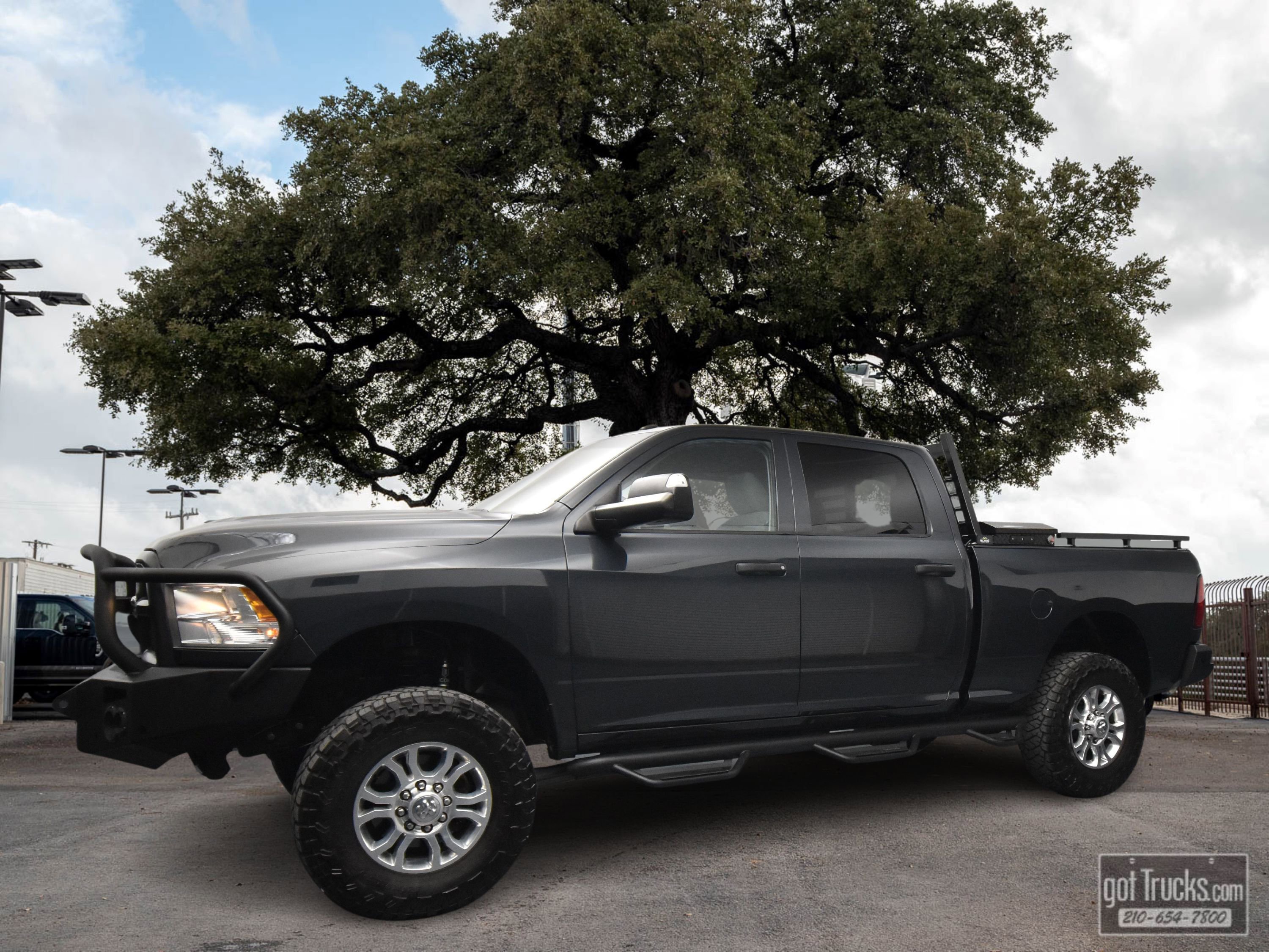 Used 2017 RAM 2500 Tradesman w/ Popular Equipment Group AWD/4WD video 1