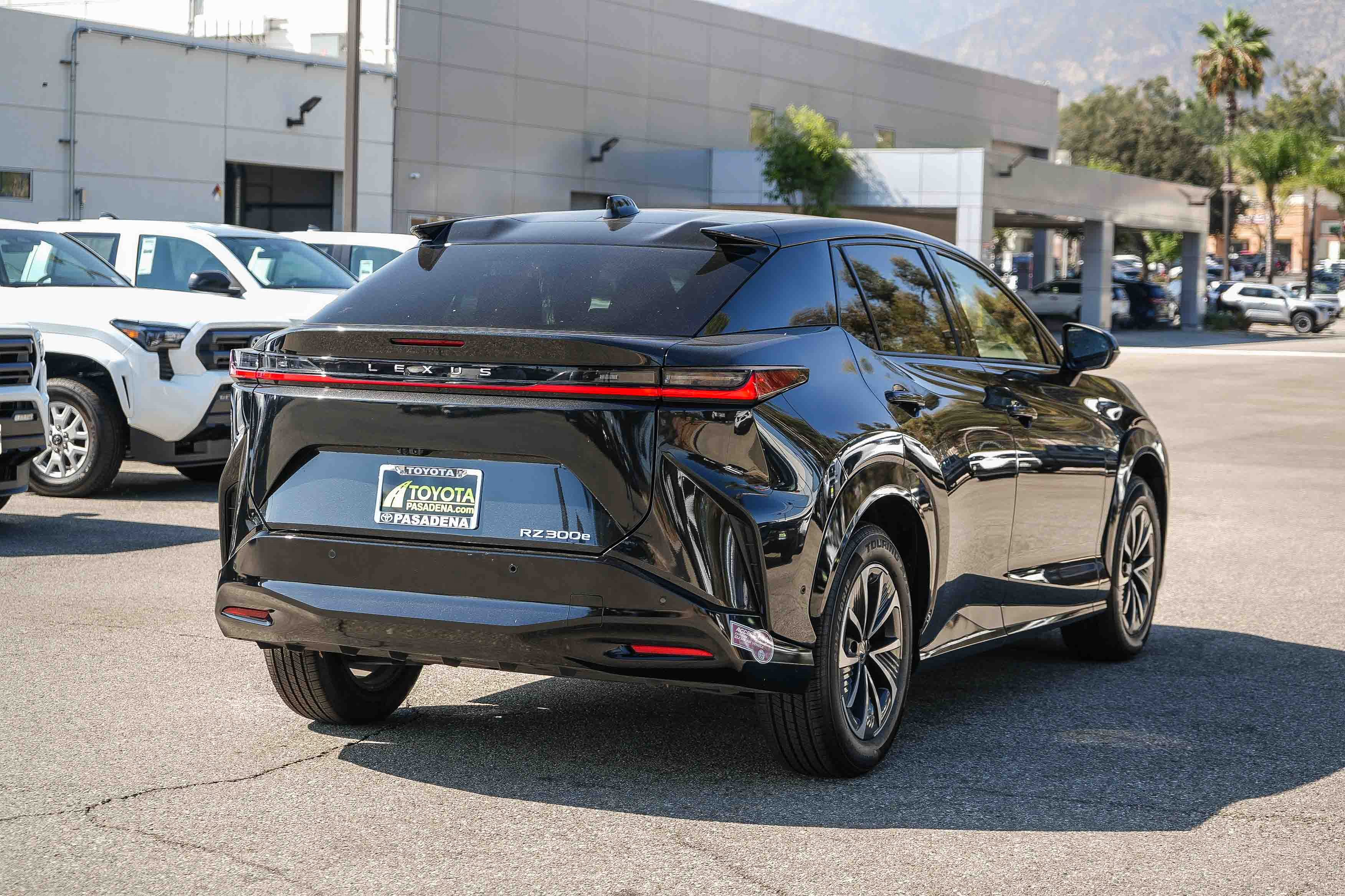 Used 2024 Lexus RZ 300e Premium w/ Technology Package FWD image 6