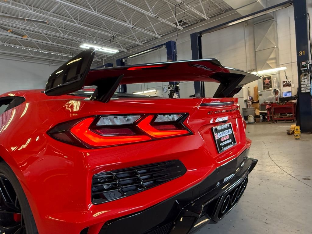 New 2026 Chevrolet Corvette Z06 w/ Stealth Interior Trim Package image 17