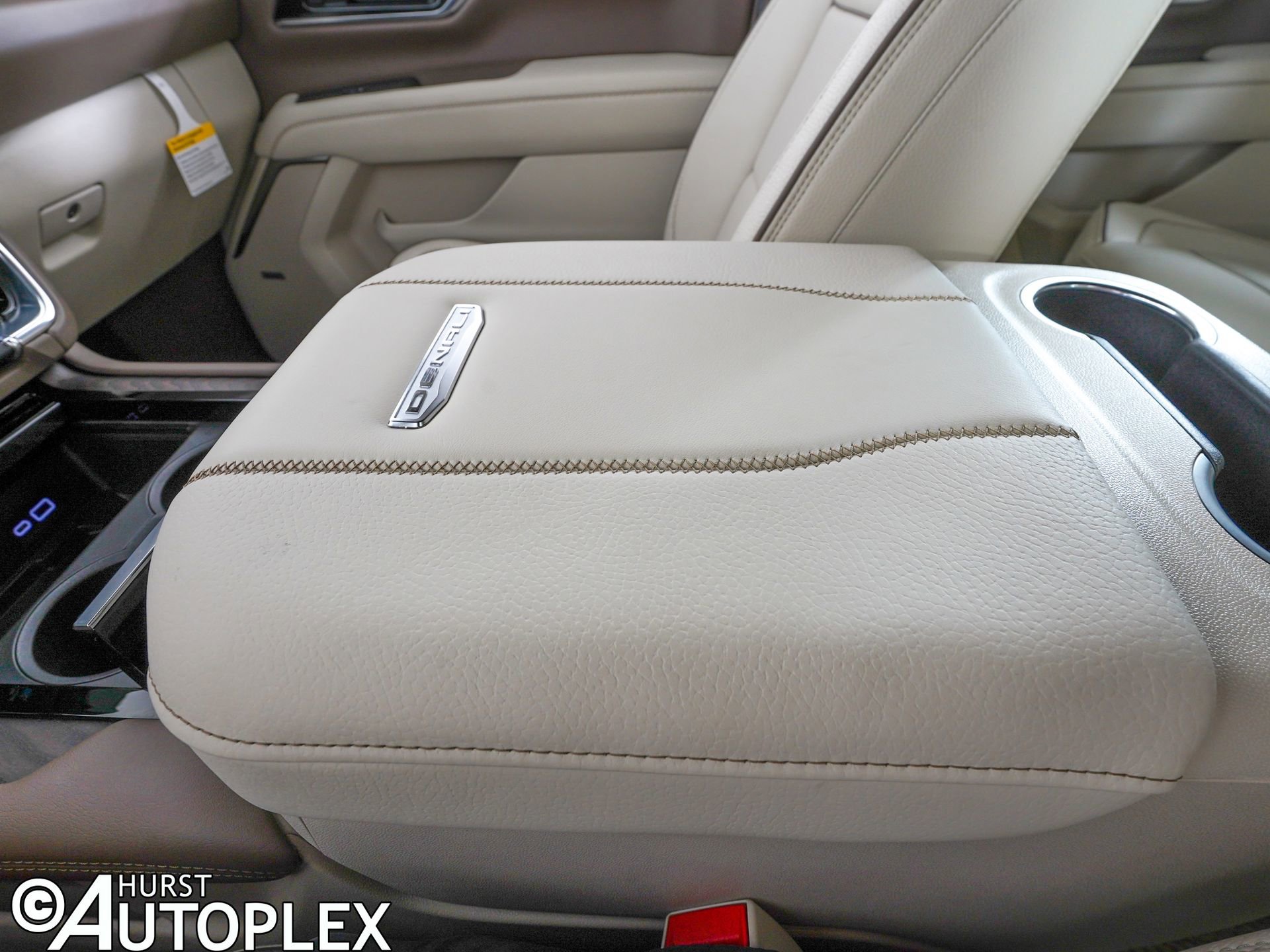 Used 2026 GMC Yukon Denali image 29