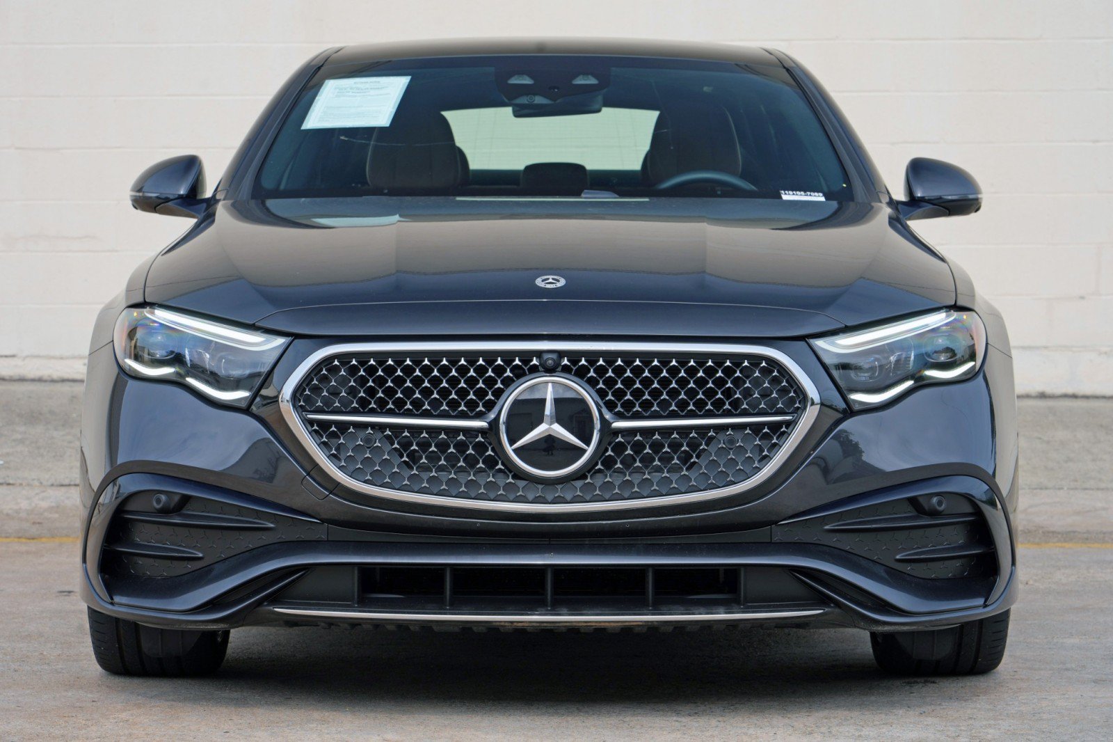 Used 2025 Mercedes-Benz E 350 4MATIC Sedan w/ Multicontour Seating Package image 7