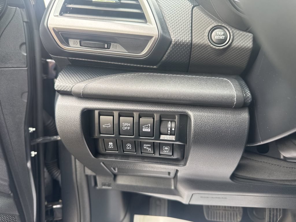 Used 2023 Subaru Forester Touring AWD/4WD image 14
