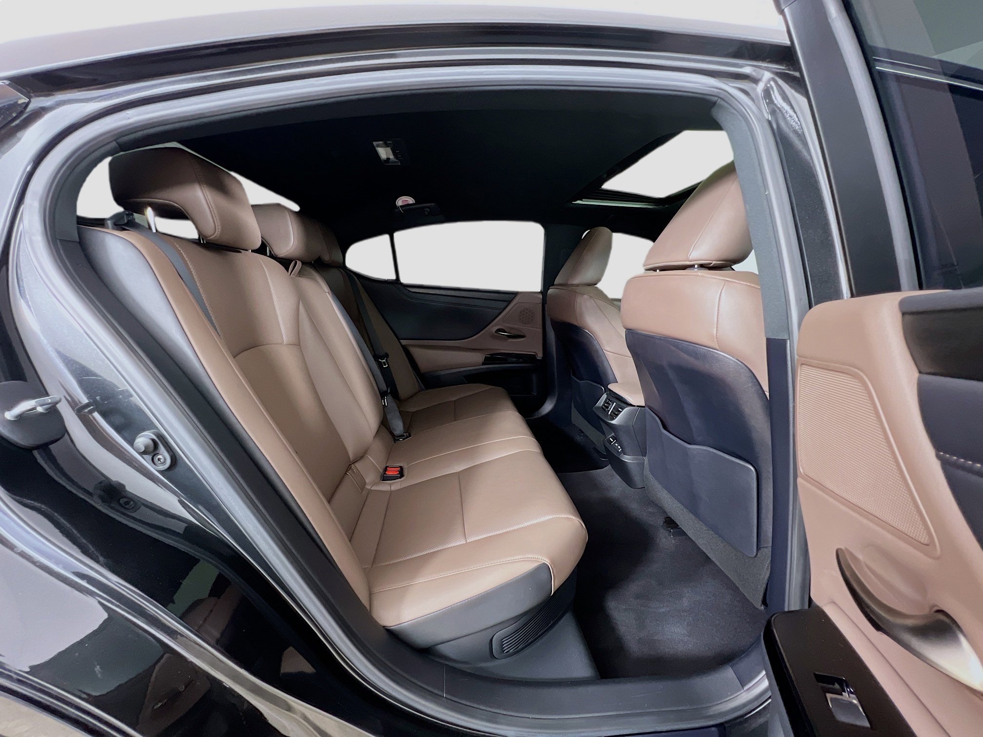Used 2024 Lexus ES 300h w/ Premium Package FWD image 27