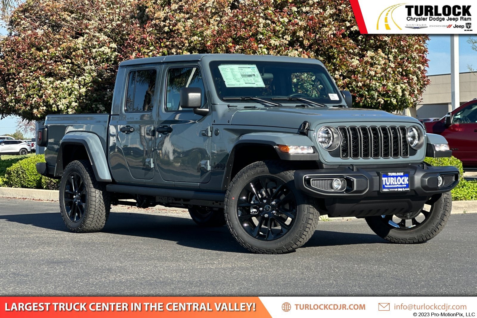 New 2025 Jeep Gladiator Sport