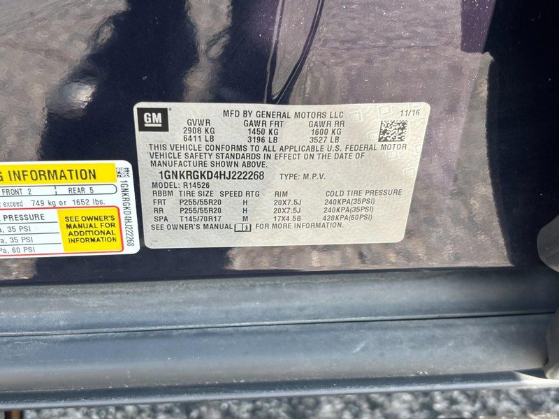 Used 2017 Chevrolet Traverse LT w/ Style and Technology Package FWD image 26