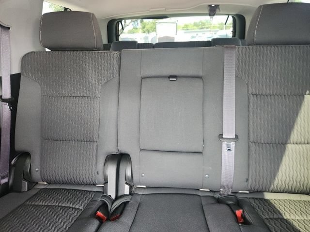 Used 2015 Chevrolet Tahoe LS RWD image 10