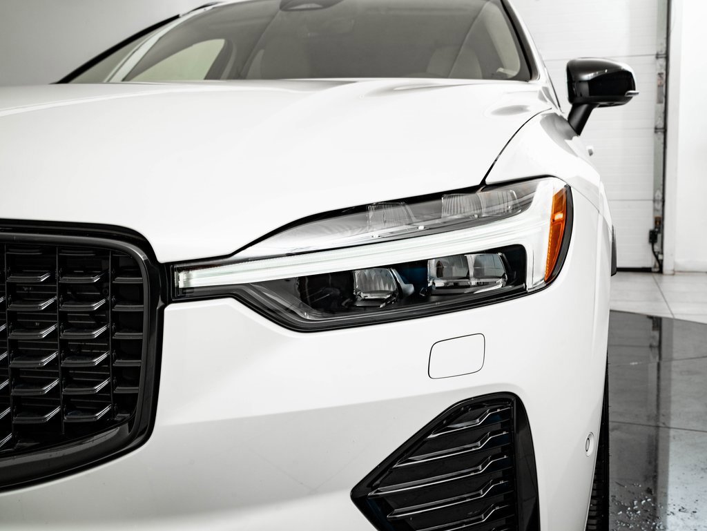 Used 2025 Volvo XC60 B5 Ultra w/ Protection Package Premier image 15