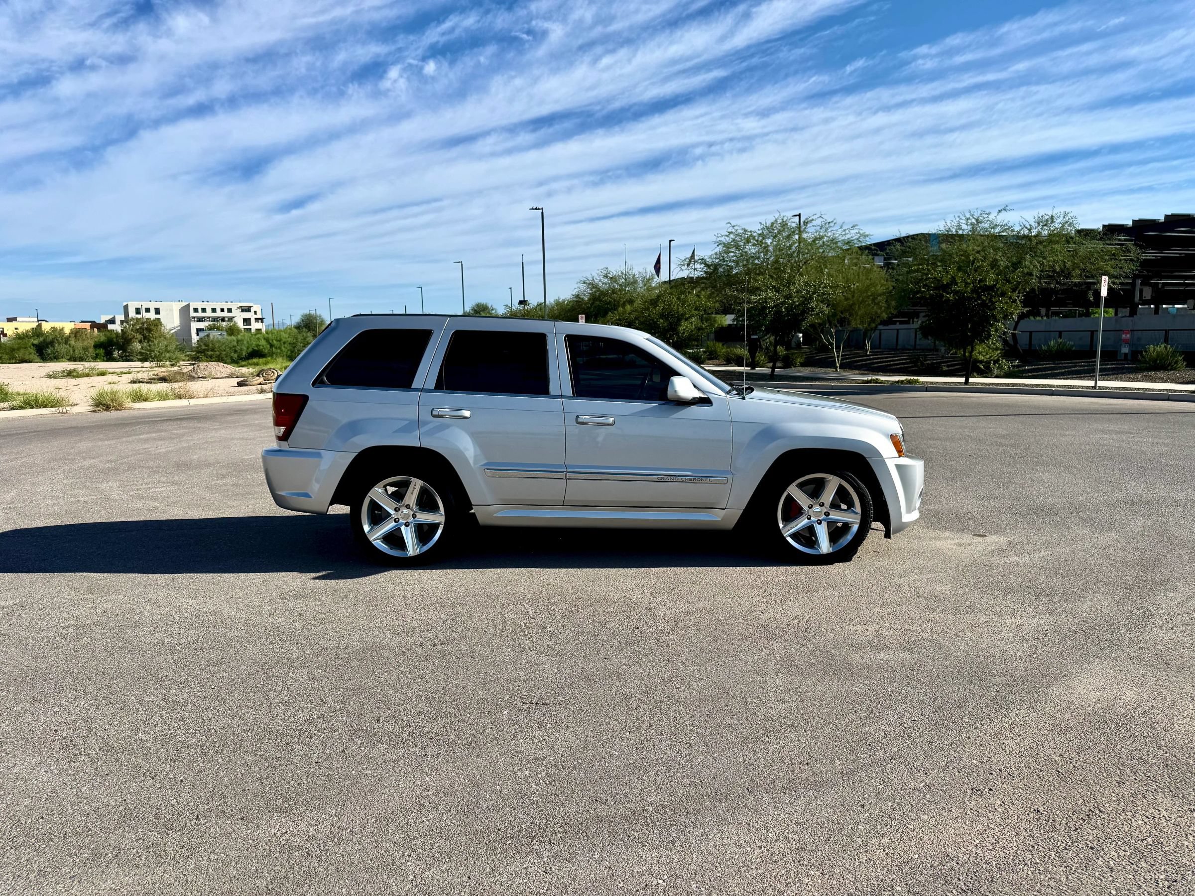 Used 2007 Jeep Grand Cherokee SRT8 w/ SRT Option Group I AWD/4WD image 6