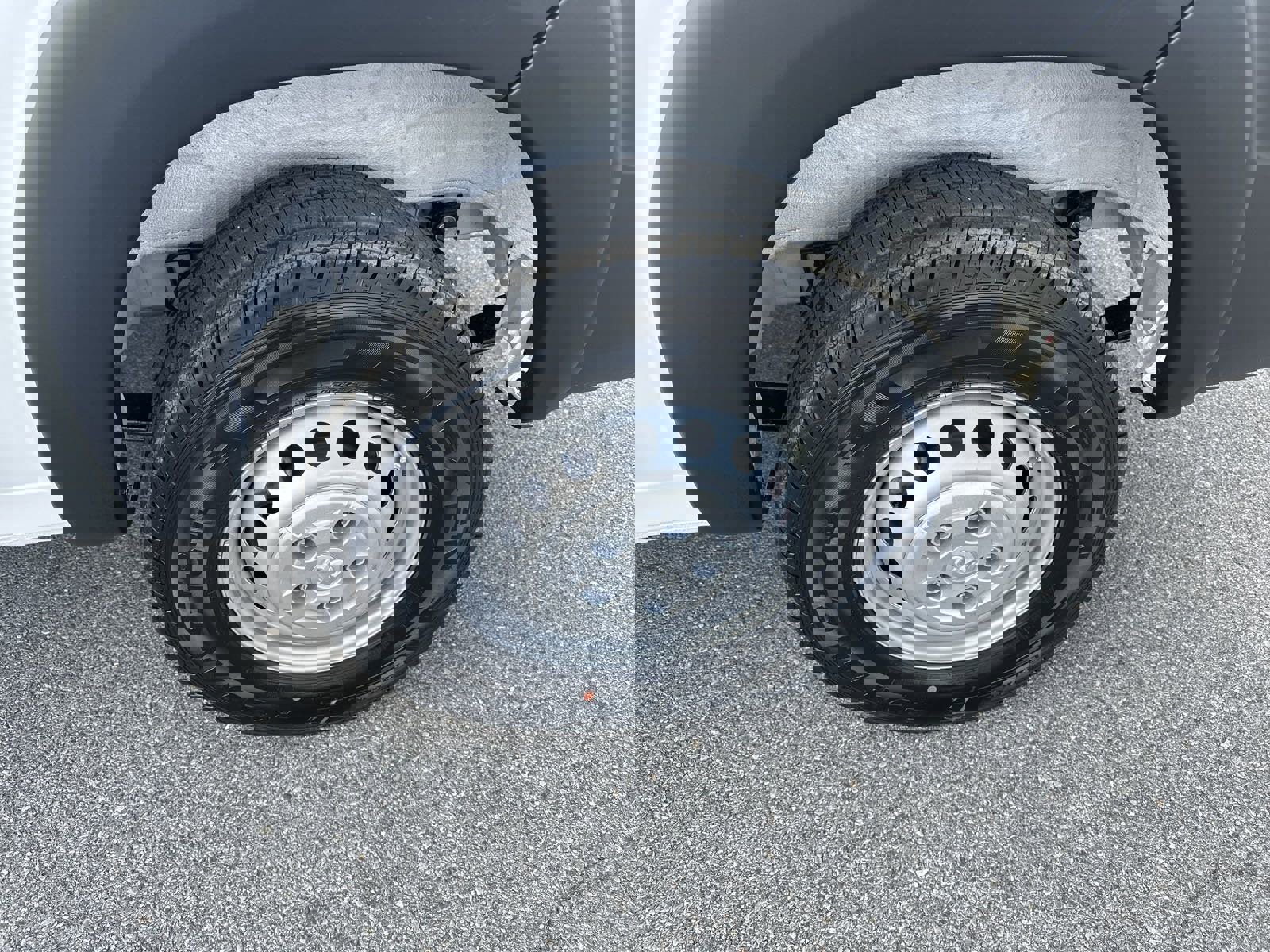 New 2025 RAM ProMaster 1500 w/ Convenience Group image 17