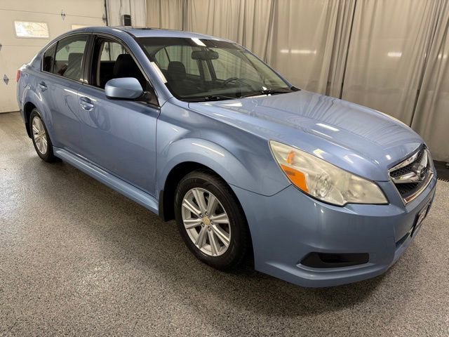 Used 2011 Subaru Legacy 2.5i Premium image 3