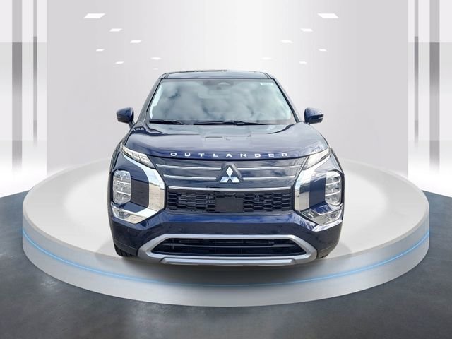New 2026 Mitsubishi Outlander SE image 2