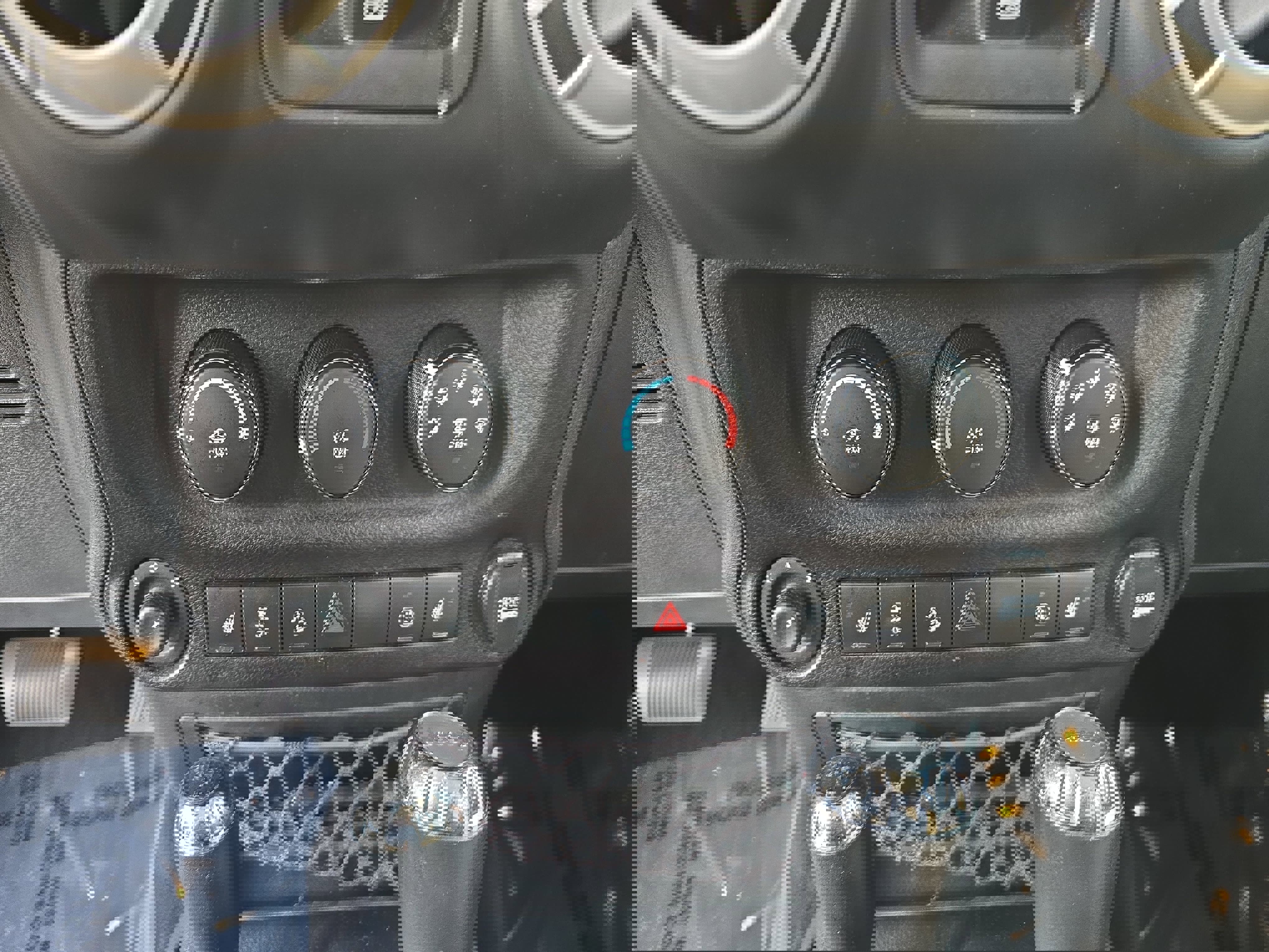 Used 2015 Jeep Wrangler Unlimited Sahara w/ Connectivity Group image 23