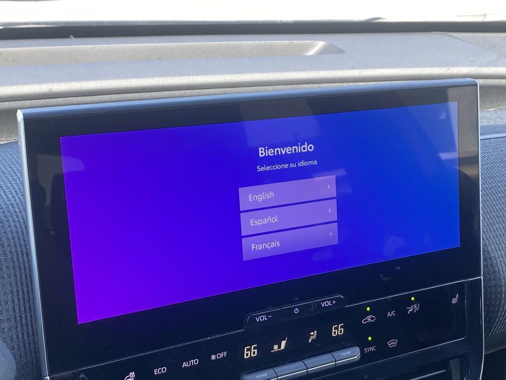 Used 2023 Toyota bZ4X XLE w/ Weather Package FWD image 6