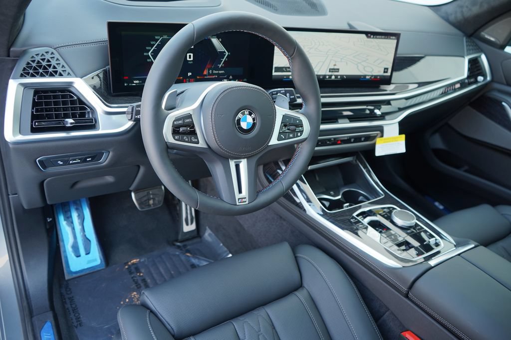 Used 2026 BMW X7 M60i AWD/4WD image 13