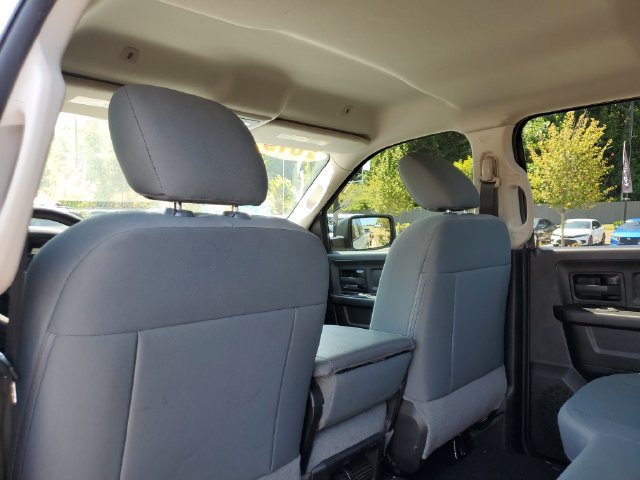 Used 2019 RAM 1500 Express w/ Express Value Package AWD/4WD image 17