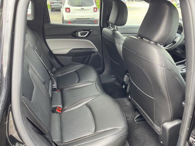 Used 2023 Jeep Compass Limited image 9