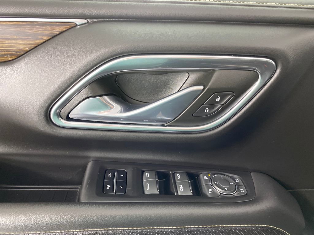 Used 2023 Chevrolet Tahoe Premier image 11