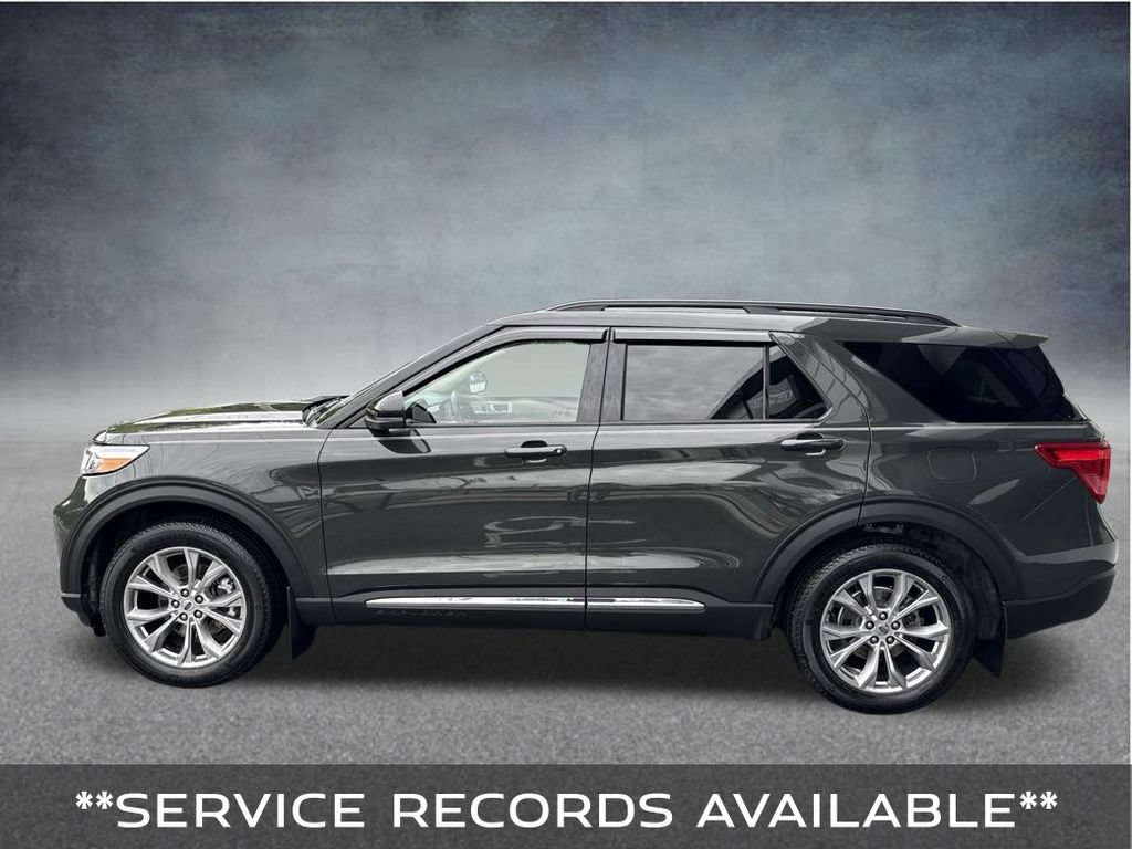 Used 2024 Ford Explorer XLT w/ Equipment Group 202A AWD/4WD image 2