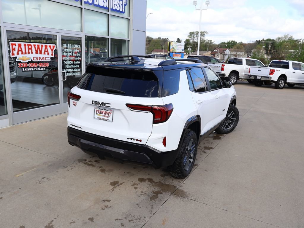 New 2026 GMC Terrain AT4 AWD/4WD image 40