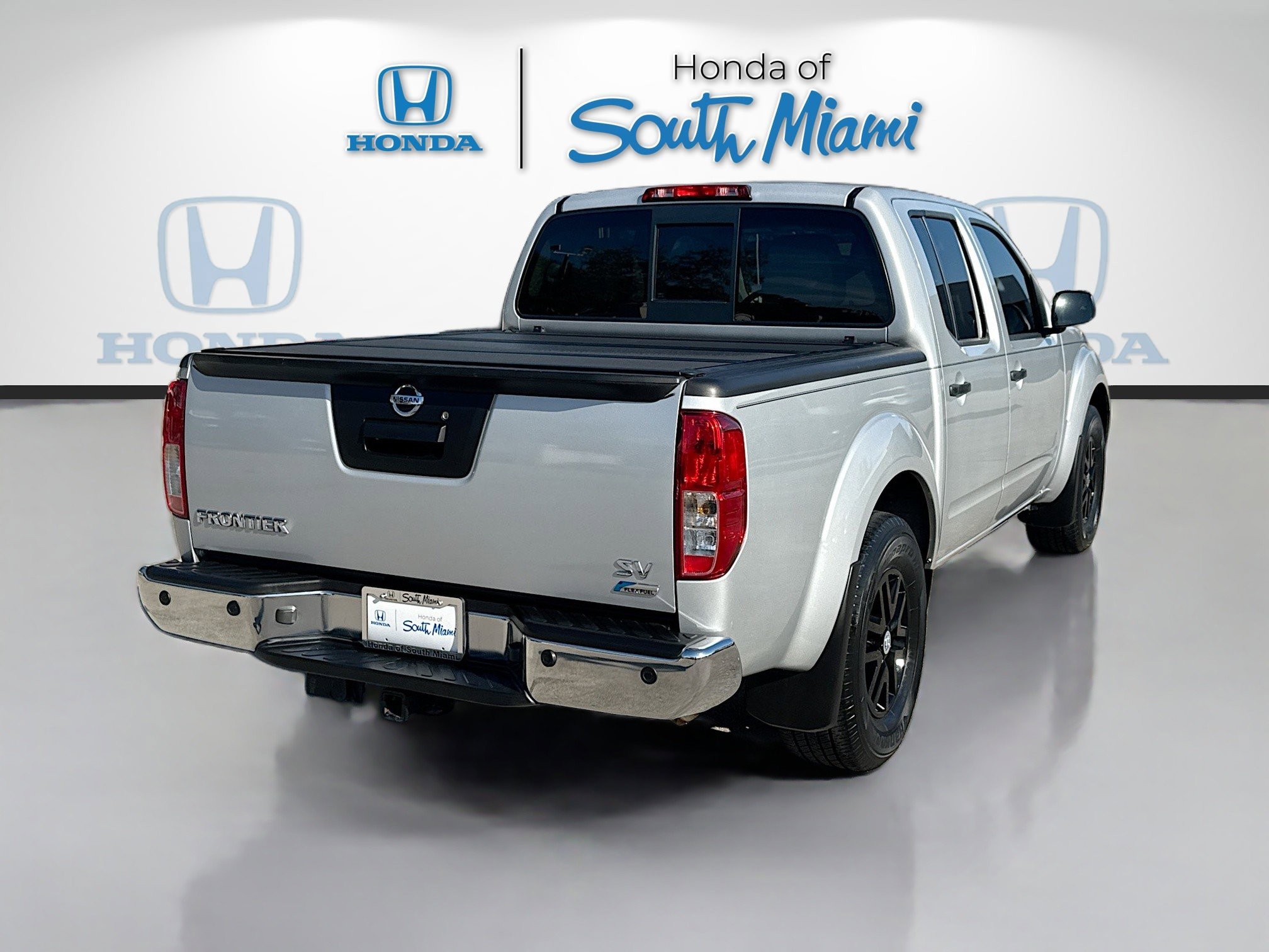 Used 2018 Nissan Frontier SV w/ Value Truck Package image 7